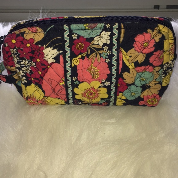 Vera Bradley Handbags - Vera Bradley cosmic bag.